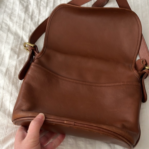 Coach leather camera crossbody bag - Picture 4 of 10